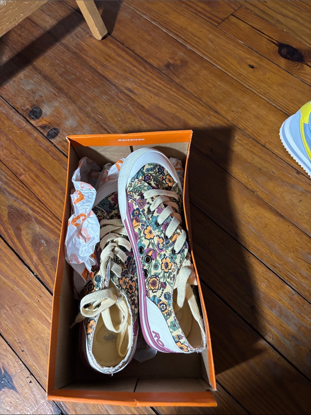 Women’s rocket dog Floral Canvas Sneakers - Yellow Pattern.